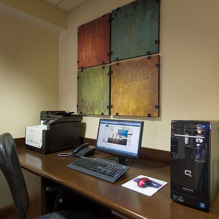 Hampton Inn Gainesville Dış mekan fotoğraf